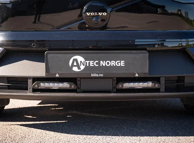 Grillkit - 2x Lazer Linear 6 Elite Volvo EX30 2025-> (med Modernum) 