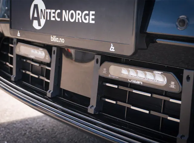 Grillkit - 2x Lazer Linear 6 Elite | Kjøp hos Bilradiospesialisten