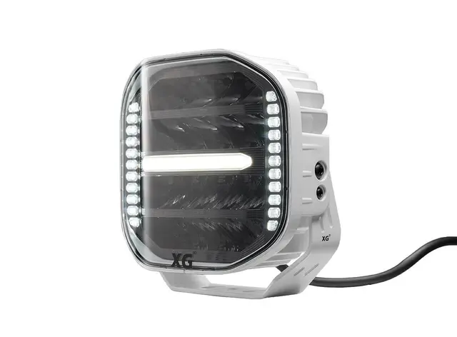 XG9 Curve 9 Driving Light Black | Kjøp hos Bilradiospesialisten
