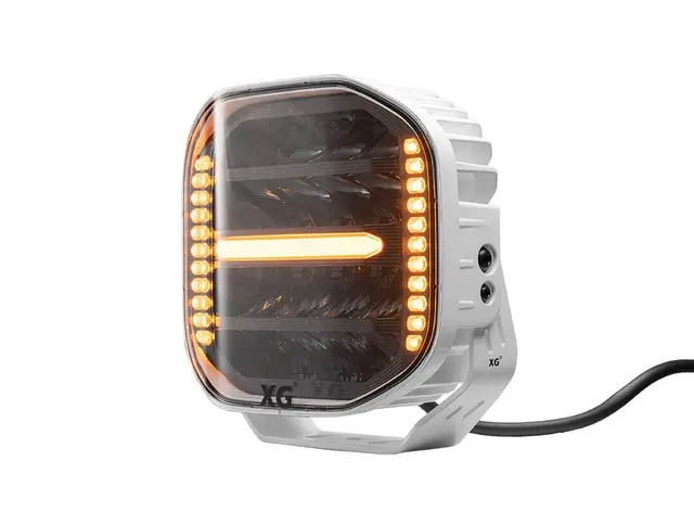 XG9 Curve 9 Driving Light Black | Kjøp hos Bilradiospesialisten