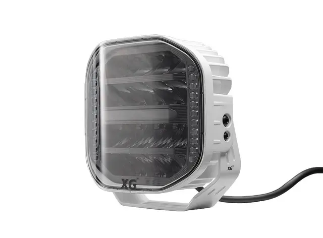 XG9 Curve 9 Driving Light Black | Kjøp hos Bilradiospesialisten