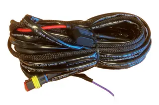 VP kabelsett til en lampe AMP 2-pin 12V, 3M kabel, 80Amp, m/bryter