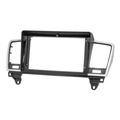 Monteringsramme for 9" spiller MB ML-klasse (2012-2014)