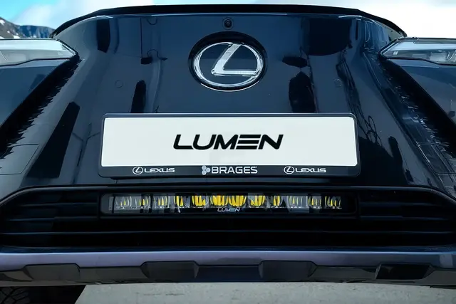Lumen grillkit lyspakke Lexus RZ 450e 2024-> 