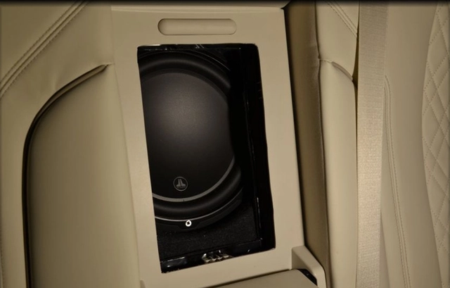 BMW.23 Fit-Box basskasse BMW 5-serie G30 Sedan (2017-2024) 