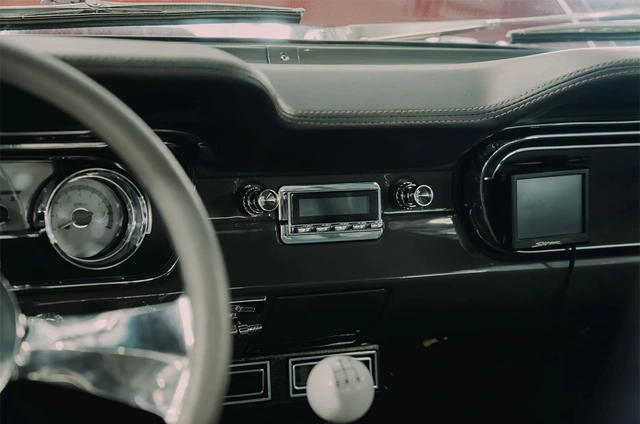 RetroSound DAB+ RetroRadio Ford (1964-1966) 