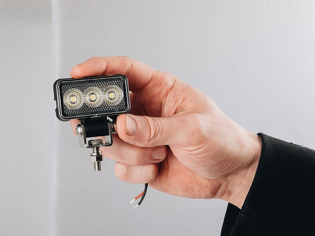 Bullboy Proline Mini arbeidslys LED, 580 Lumen, 5W, godkjent ryggelys 