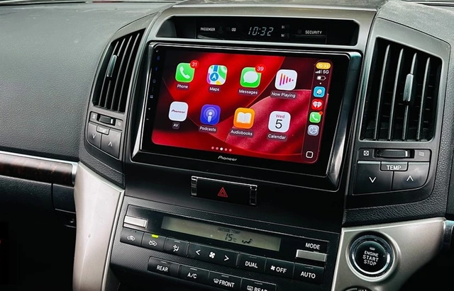 Pioneer Perfect Fit spiller til Toyota LC200 (2008-2012) u/Navigasjon 