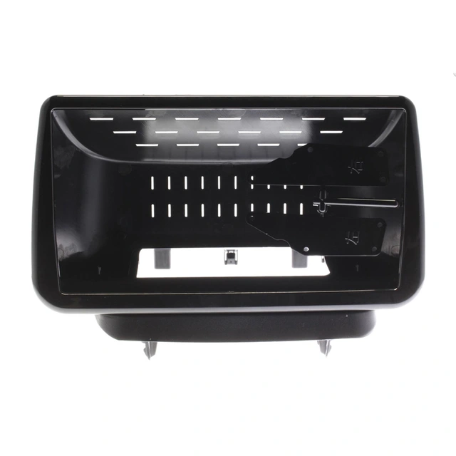 Monteringsramme for 9" spiller Mazda 2/CX-3 (2015-2021) 