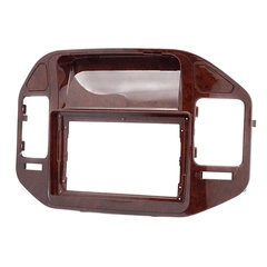 Monteringsramme for 9" spiller Pajero (2001-2006) Tre-finish