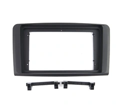 Monteringsramme for 9" spiller MB ML/GL-klasse (2006-2012) Sort