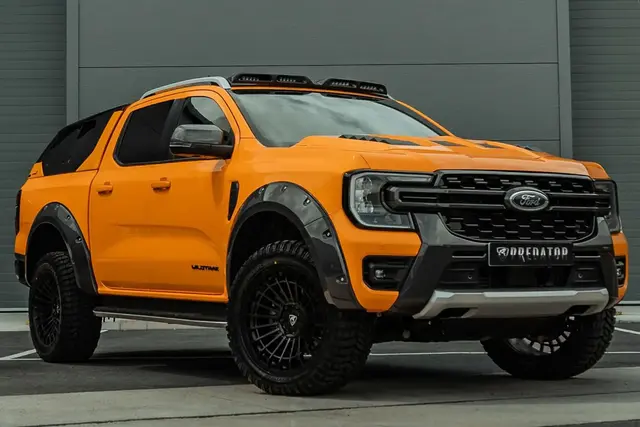 Lumen Predator takpod Ford Ranger Wildtrack 2023-> 