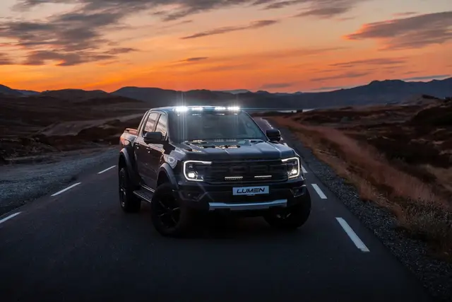 Lumen Predator takpod Ford Raptor 2023-> 