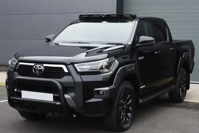 Lumen Predator takpod Toyota Hilux 2016-2025 
