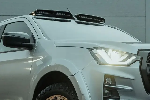 Lumen Predator takpod Isuzu D-Max 2020-2023 
