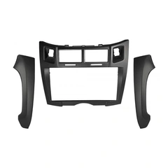Monteringsramme for 9" spiller Yaris (2006-2011) Sort