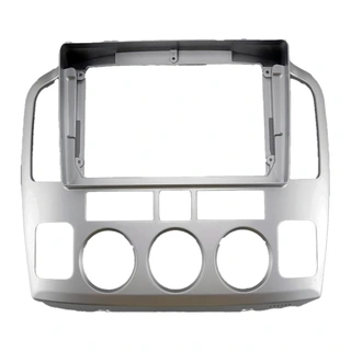 Monteringsramme for 9" spiller Suzuki XL7 (2002-2006) Sølv