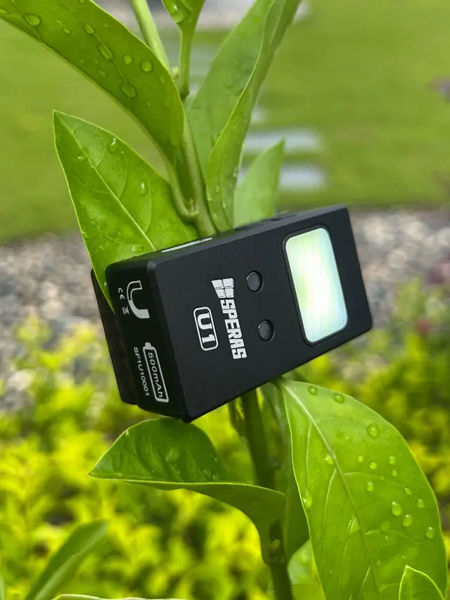 Speras U1 lommelykt/arbeidslys/leselys 500 Lumen, 75 meter kastelengde 