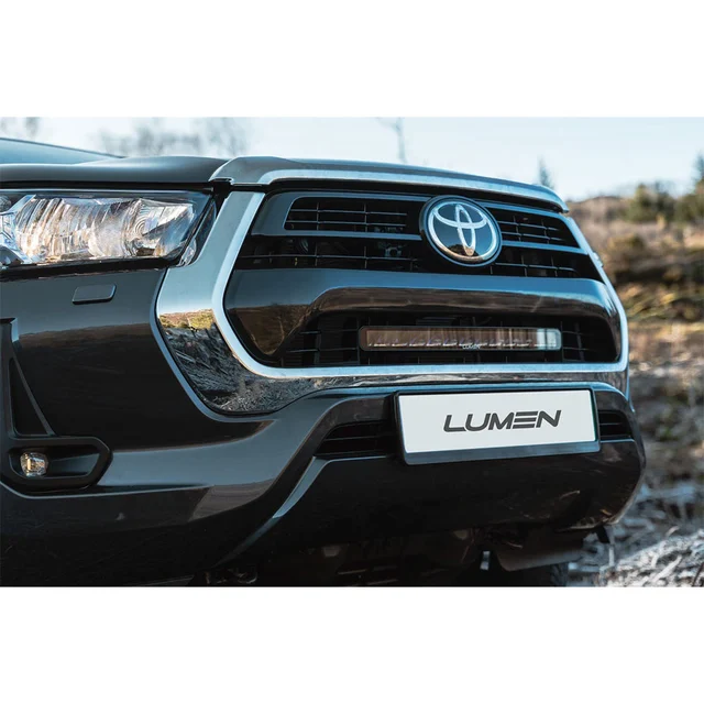 Lumen grillkit lyspakke Toyota Hilux SR 2021-2025 