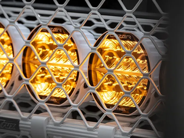 Lazer Sentinel 9" Highline White 17020 Lumen, 130W, pos.lys 