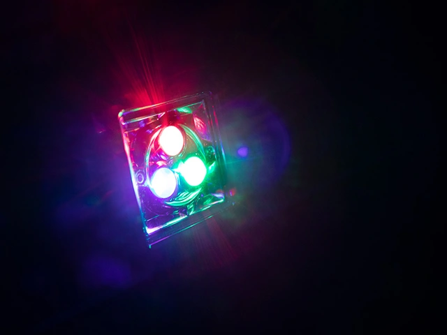 Poppy light RGB, 10W, flere mønster og farger 