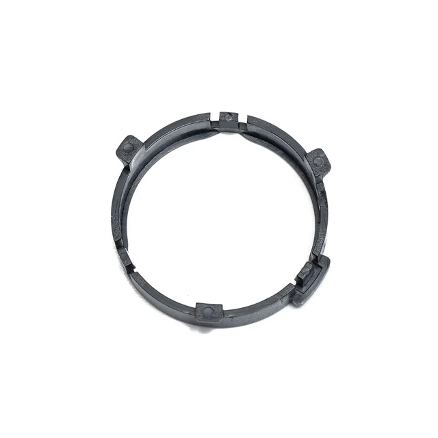 Diskantadaptere for Gladen Generic 22 Adapterring for Mercedes. Pris per par 