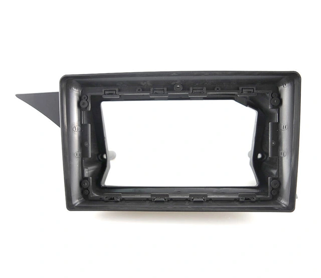 Monteringsramme for 9" spiller MB GLK-klasse (2011-2015) 