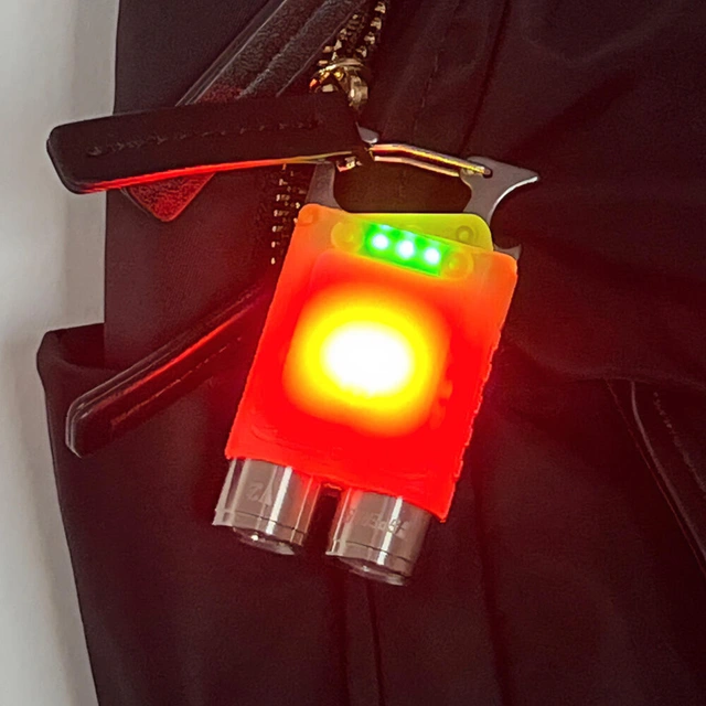 SPERAS V2 Lommelykt/varsellys 550 Lumen, 85 meter kastelengde 