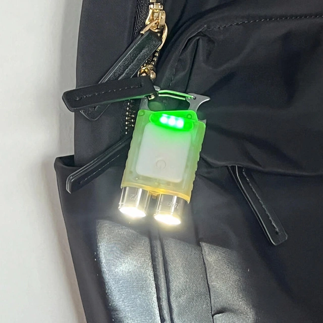 SPERAS V2 Lommelykt/varsellys 550 Lumen, 85 meter kastelengde 