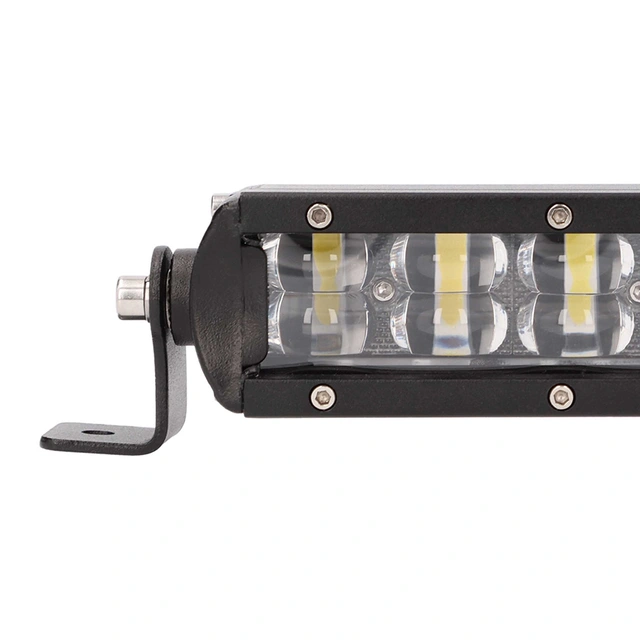 Heise HE-CHASE-B22 ledbar LED, 22", 8790 lumen, RGB 