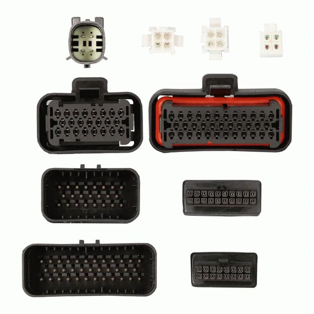 AXXESS 6-kanals Plug & Play DSP-pakke Harley Davidson (1998 - 2013) 