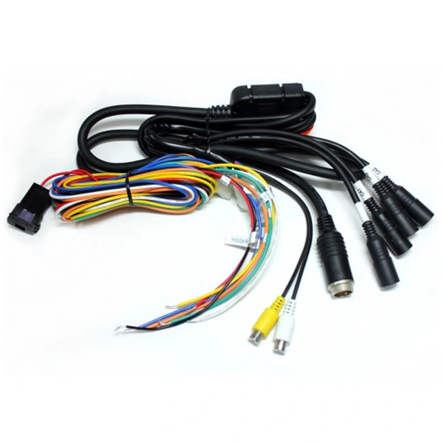 MXN P7DQ 7" Quad 4 kanals monitor Vannbestandig, 12/24V, opptil 4 kamera 