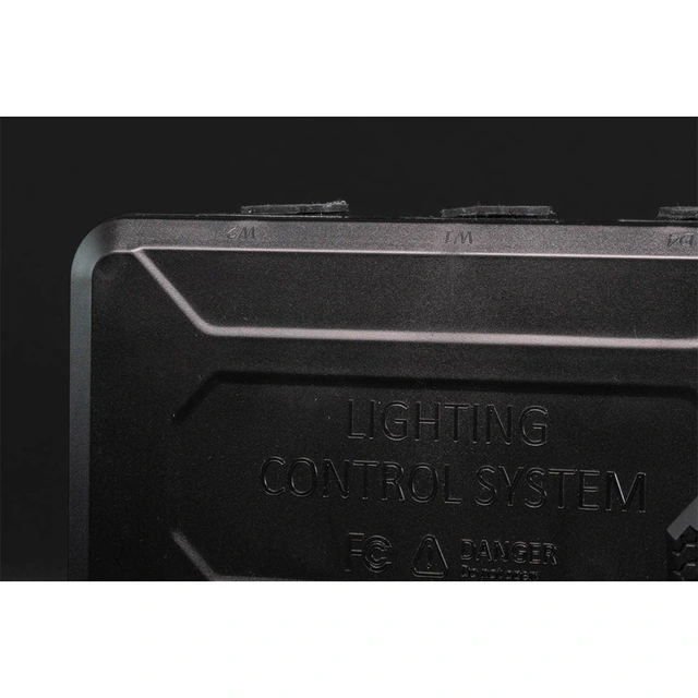 Lumen Trådløst bryterpanel med bluetooth 6 x utganger, Trådløst eller kablet 