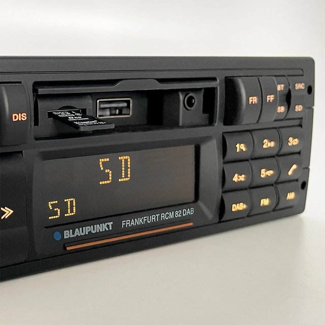 Blaupunkt Frankfurt RCM 82 DAB Retro, BT, USB, DAB+, ikke CD 