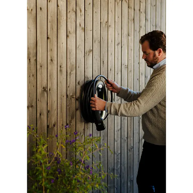 Defa Power™ ladestasjon 22kW med 6 meter kabel og display 