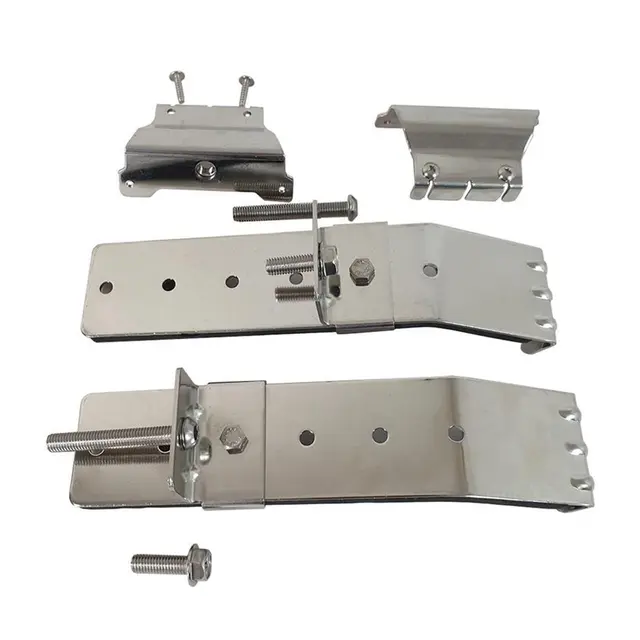 Takrennefester for varselbjelke Universal 