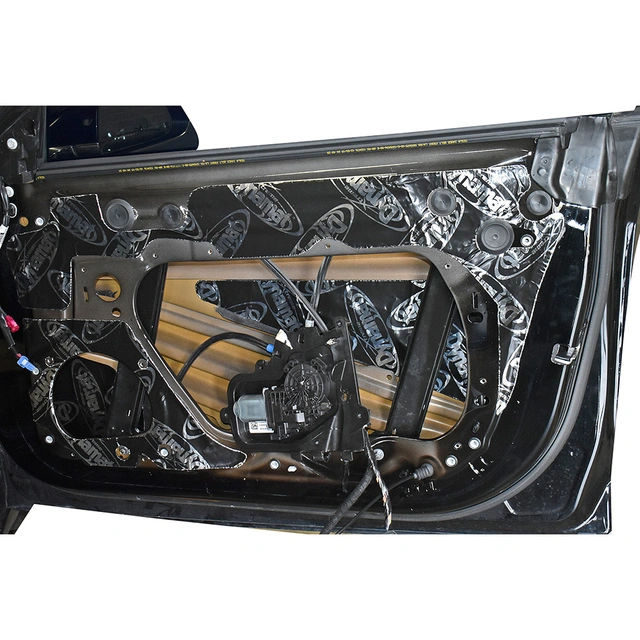 Dynamat Xtreme til Tesla Model 3 (dører) ferdig kuttet til dørene 