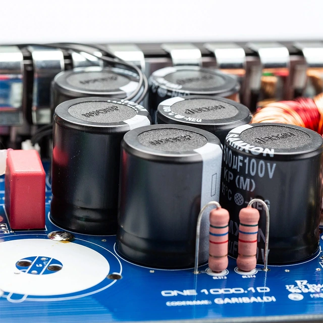 MOSCONI ONE 1000.1D ONE-Serien, 1000W i 2 Ohm 