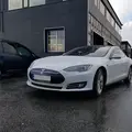 Tesla Model S Lyspakke Tesla Model S lyspakke, 2013-2016
