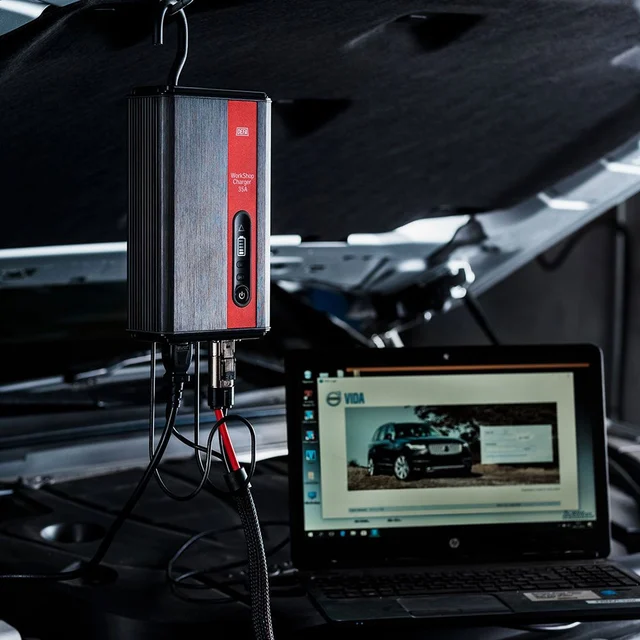 DEFA WorkshopCharger 25A Fleksibel, krokfeste, veggfeste 