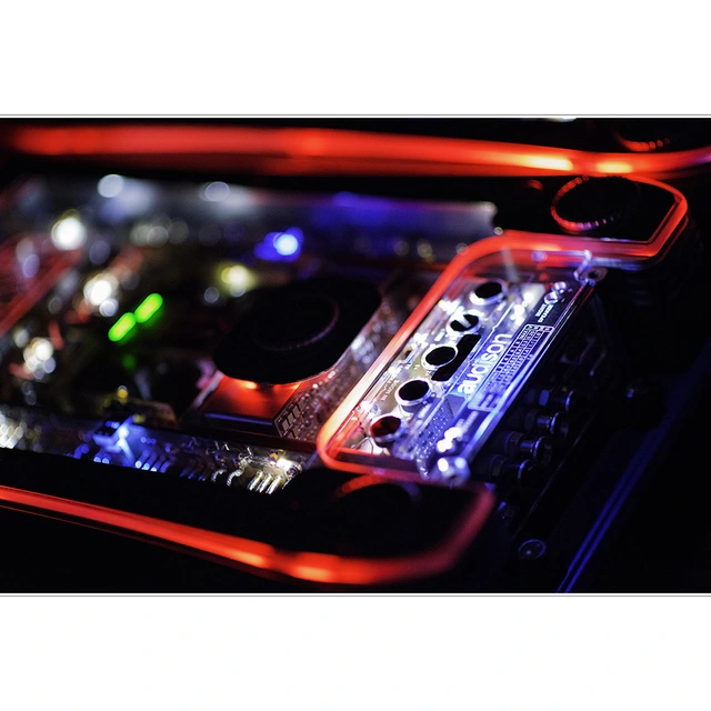 Audison THESIS HV VENTI "The Amplifier", 2x800W, High-End 