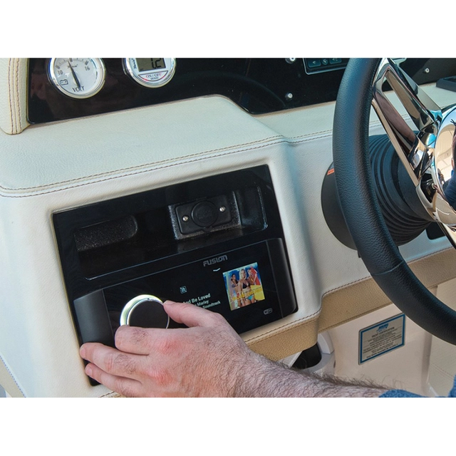 Fusion MS-RA770 marineradio Touch, DSP, WIFI +++ 