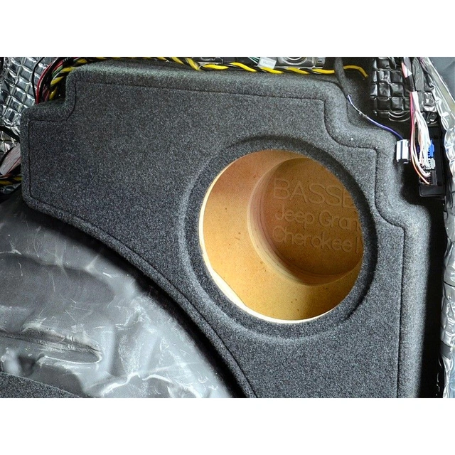 JEEP.01 Fit-Box basskasse Jeep Grand Cherokee mk4 2011 -> 