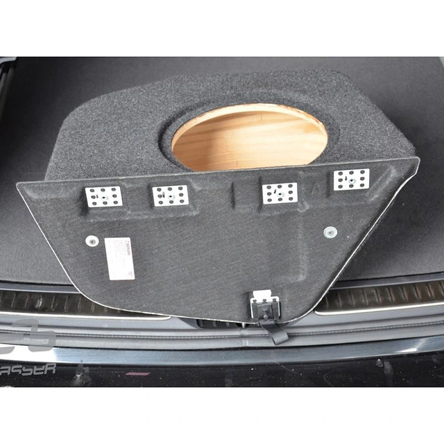 TOYOTA.01L Fit-Box basskasse Avensis st.v 2009 -> (venstre side) 