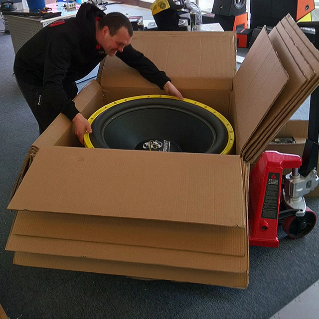 Ground Zero The Germanator 33" subwoofer 15000W RMS, 2x1 Ohm, KLIPPEL 