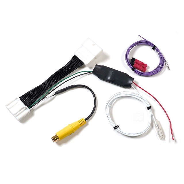 BeatSonic Ryggekameraadapter Toyota 2013-> m/Touch2 / 24pins kontakt 